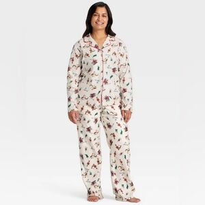 Women's Cream Pajama Set with Festive Print